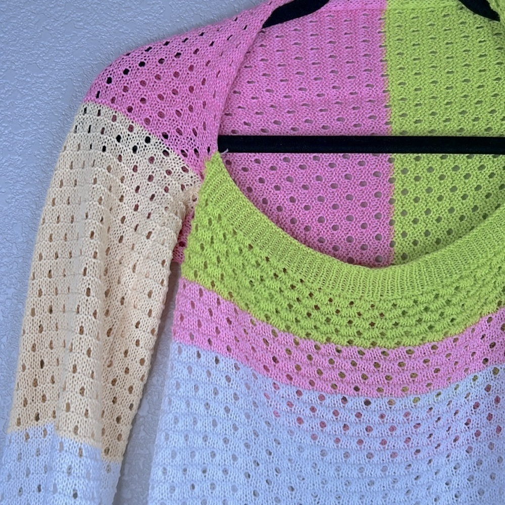 Green Pink White Blue Knit 80's 90's Y2K Long Sleeve Striped Sweater Size Medium - Picture 2 of 4